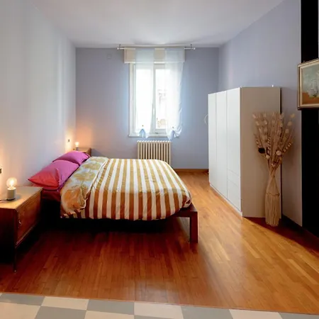 La Violetta Di Apartment